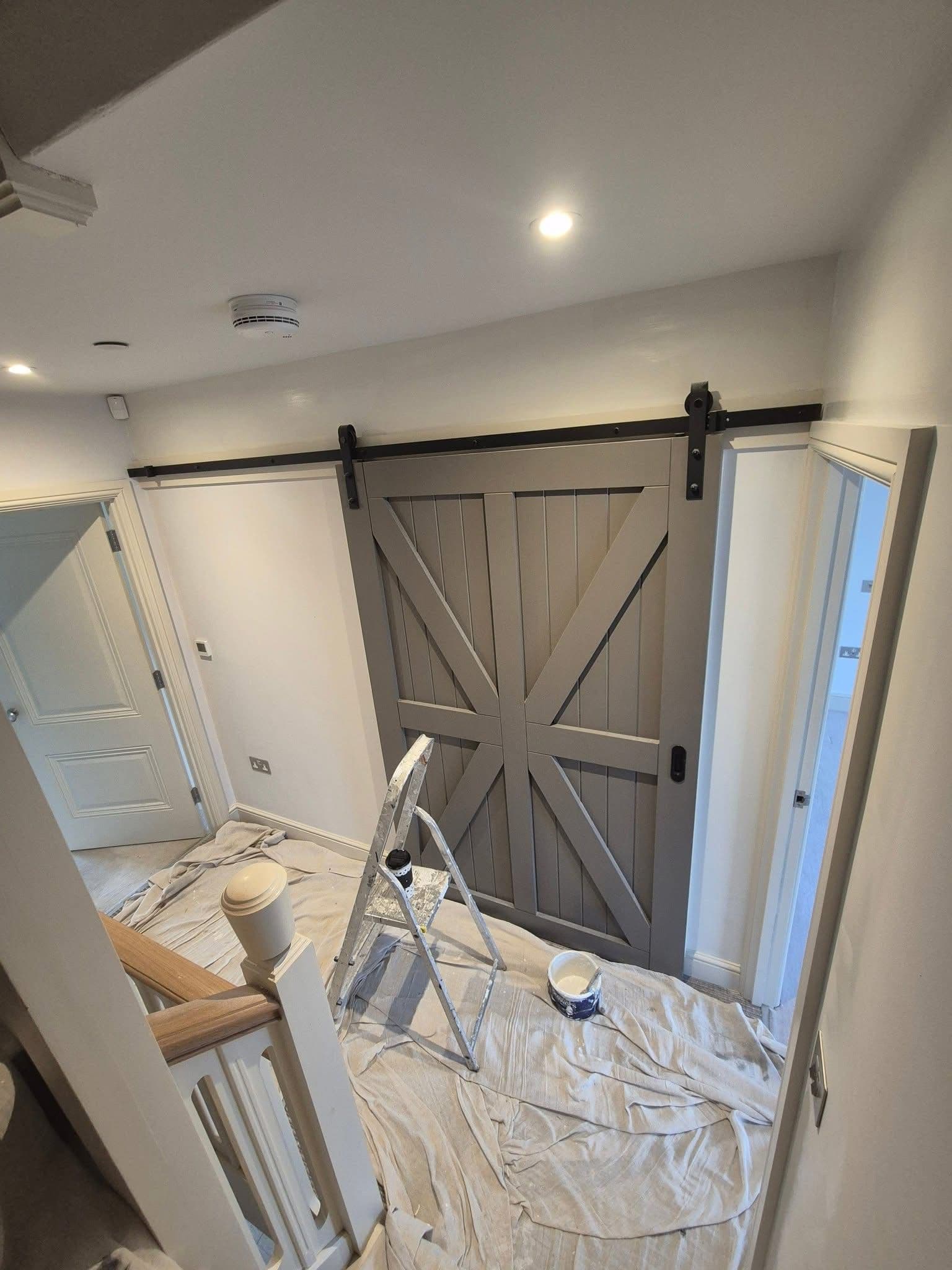 Exterior house painting and decoration